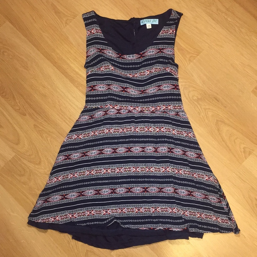 ✨ NWOT FRANCESCA’S dress ✨